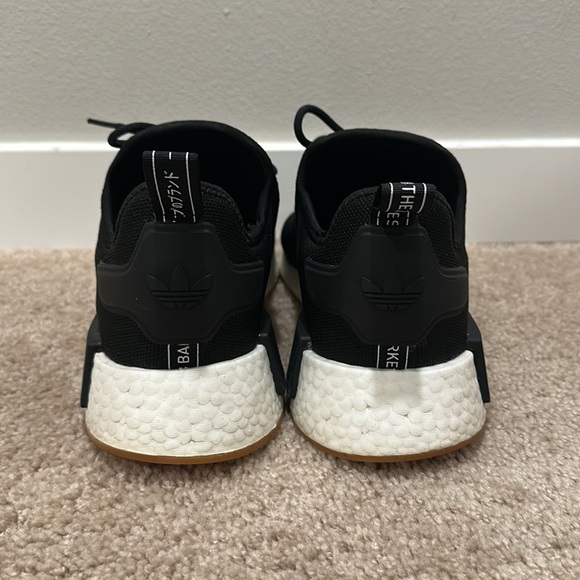 Adidas NMD R1 - Picture 4 of 5